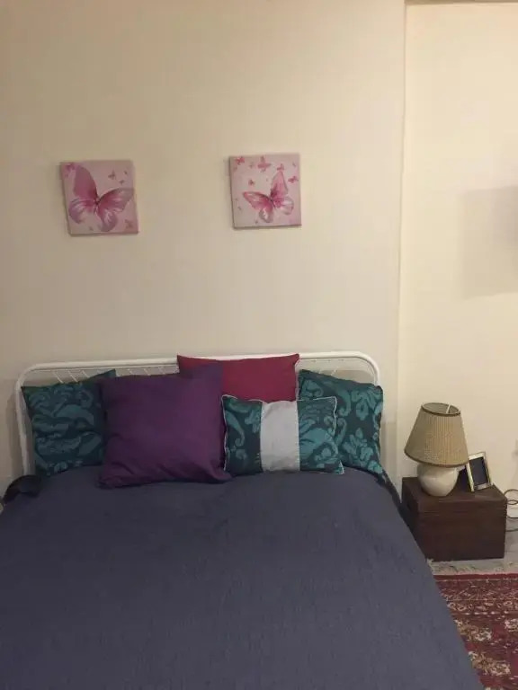 Newly Refurbished Big Central Studio, less than 100m to the sea