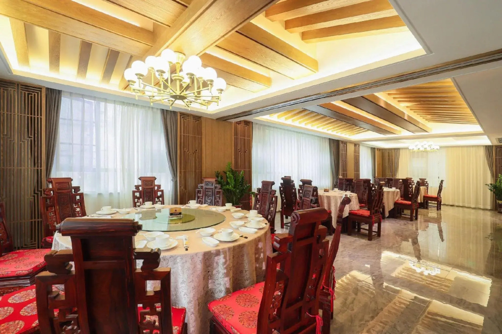 Jinyuan Hot Spring Hotel