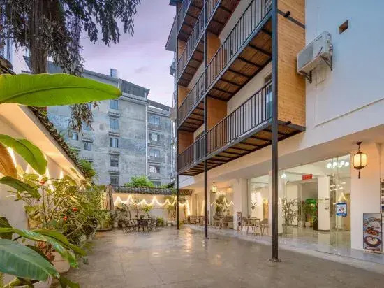 Yangshuo Yuting Lanshe Hotel (Ubud Town)