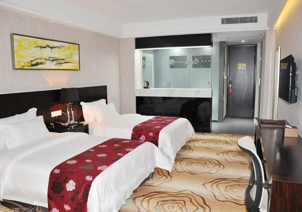 Campanile Hotel (Shenzhen Longcheng Plaza Metro Station)