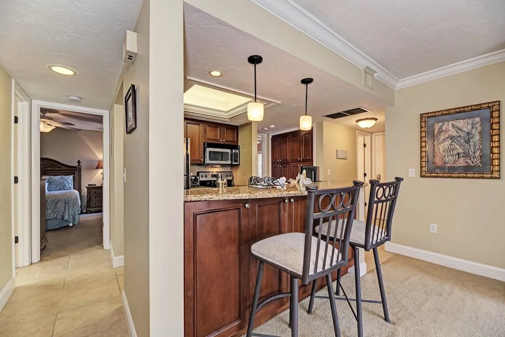 Midnight Cove Ii 820f - Updated Bayside Rental! 2 Bedroom Condo