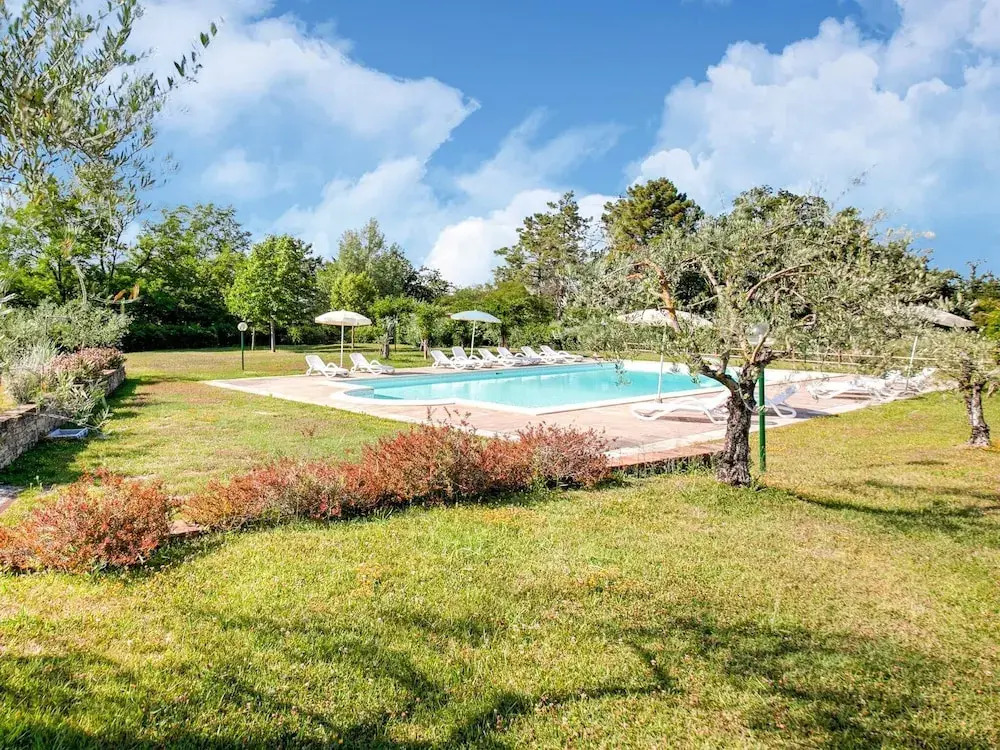 Luxurious Farmhouse in Capannoli With Pool