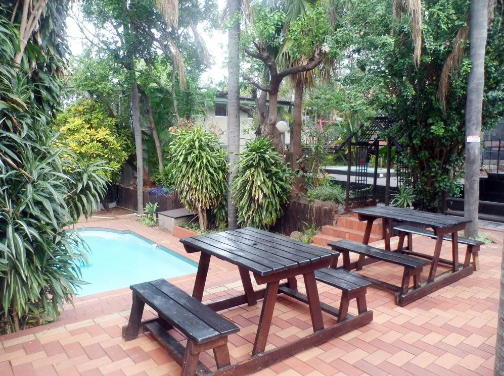 Laletsa Lodge