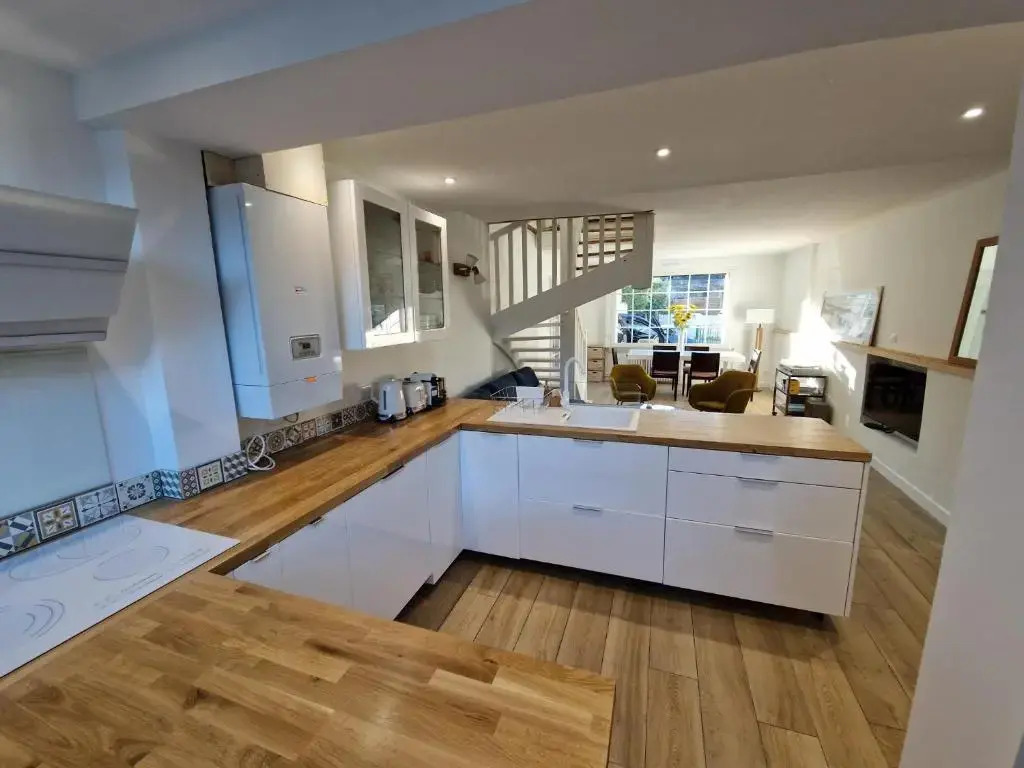 Villa Bagatelle, climatisée, à 250m de la plage centrale, 3 chambres