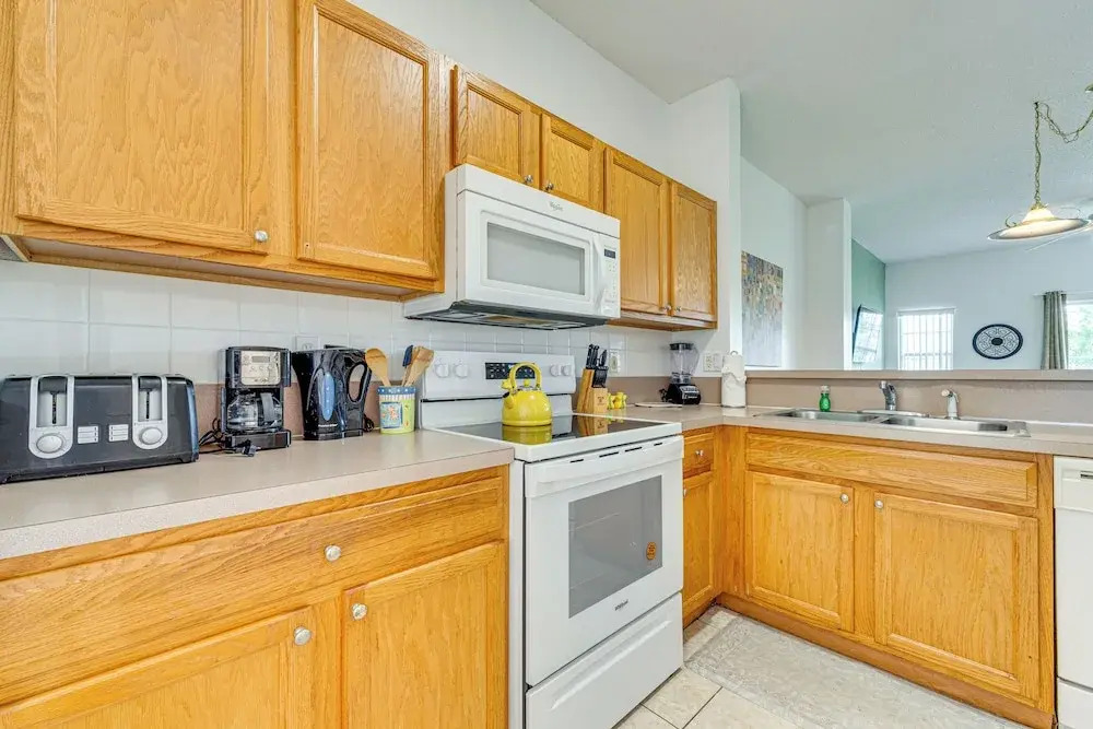 Townhouse in Lake Berkley Resort! 5 Mi to Old Town