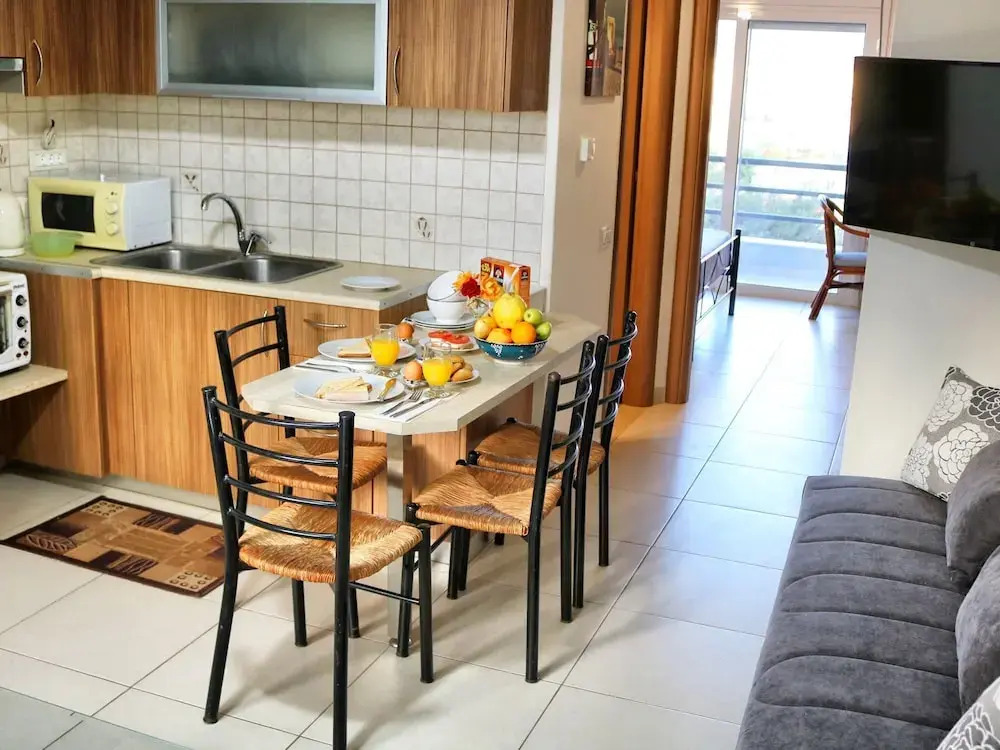 Stylish Seaside Apartment in Agios Nikolaos