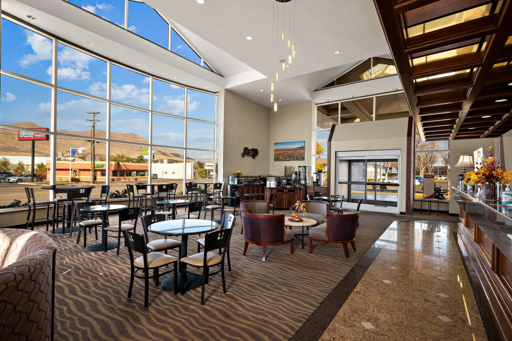 Best Western Plus Gold Country Inn