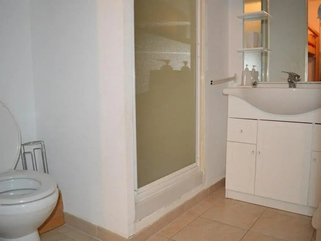 Appartement Les Angles, 2 pièces, 4 personnes - FR-1-593-4