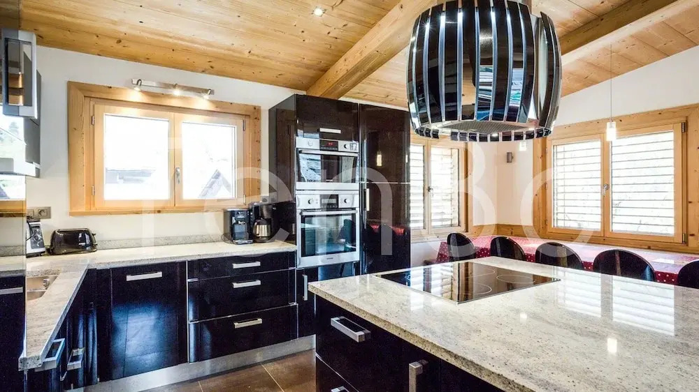Chalet Base Camp