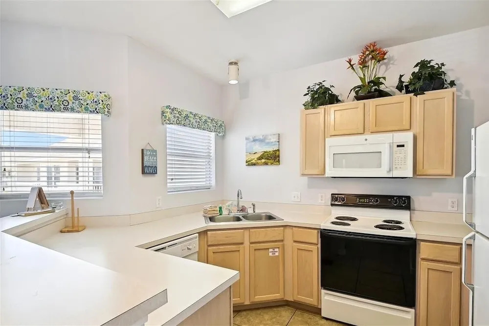Sandpiper Cove 9228 2 Bedroom Condo by RedAwning