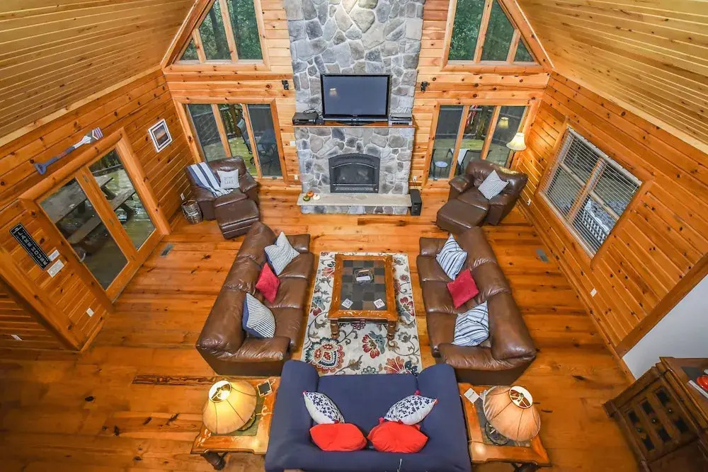 Peak of Perfection 5 Bedroom House