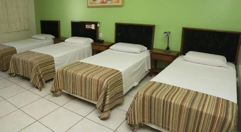 Paranoa Hotel