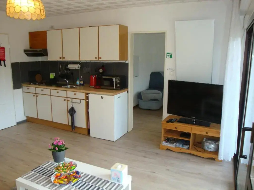 Tac Home 2-Zimmer Wohnung