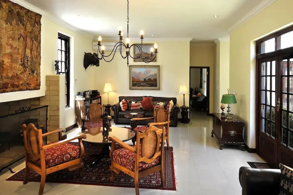 Elephant Lodge