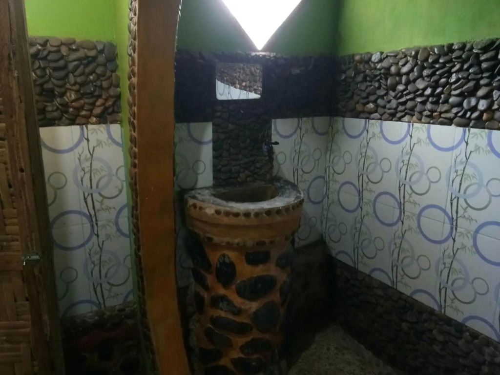Lucky Bamboo-Bukit Lawang-Bungalows-Restaurant,Direct On The Jungle Border and Jungle Trekking Tours