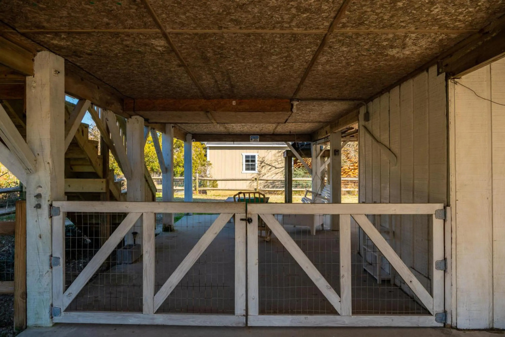 Splendid Days by Oak Island Accommodations