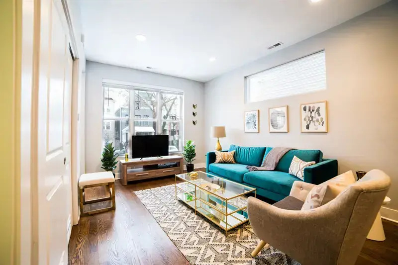 Bohemian 2BR in Lake View by Sonder