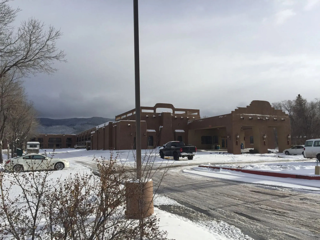 Taos Valley Lodge