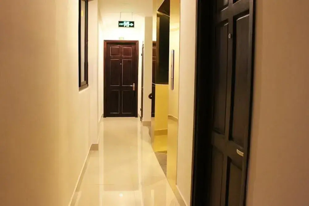 Apple Hotel