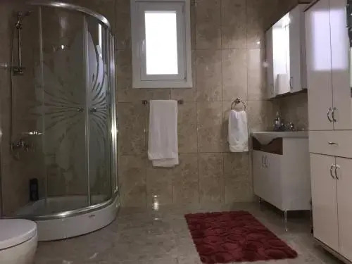 Sadik Villa (Sea View 4 Bedrooms and 4 Bathrooms)