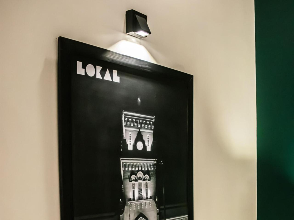 Ktown Rooms 002, shahrah-e-faisal