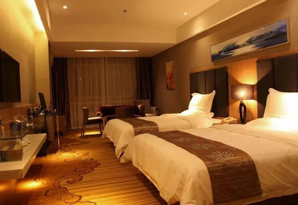OJC Holiday Hotel(Xi'an Bell Tower Metro Station)
