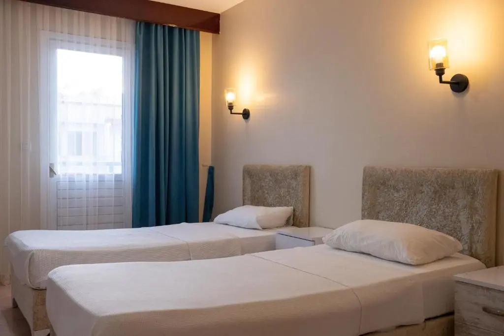 Arden Hotel