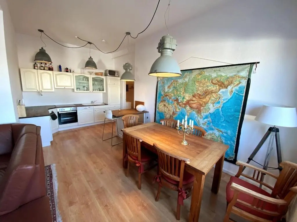 Helle 3-Zimmerwohnung in Uninahe