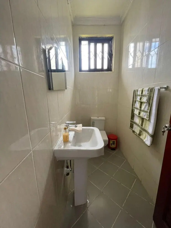 Immaculate 3-bed Apartment in Dar es Salaam