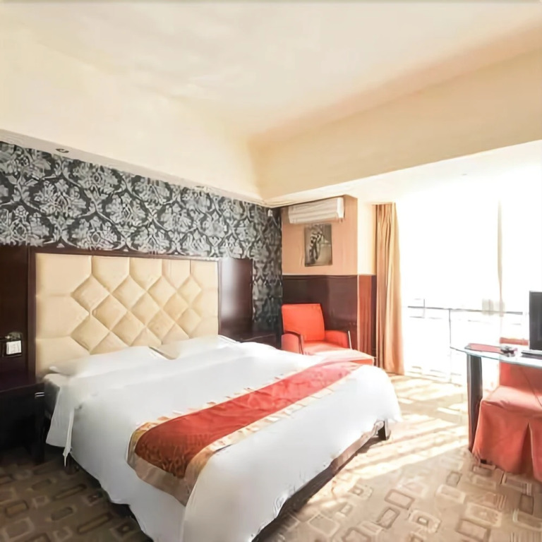 Cozy City Hotel