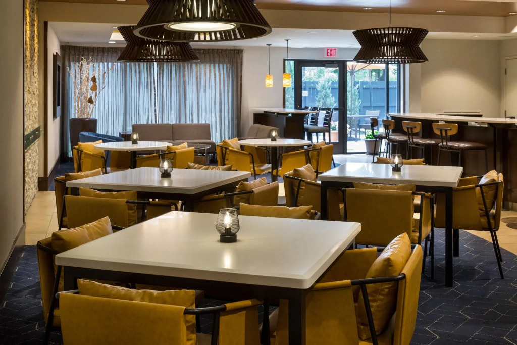 Courtyard by Marriott Buffalo Amherst/University