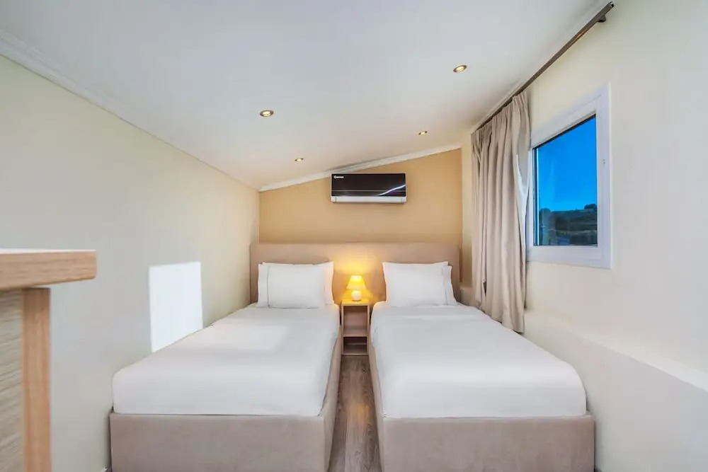 Sunny Villa Pende