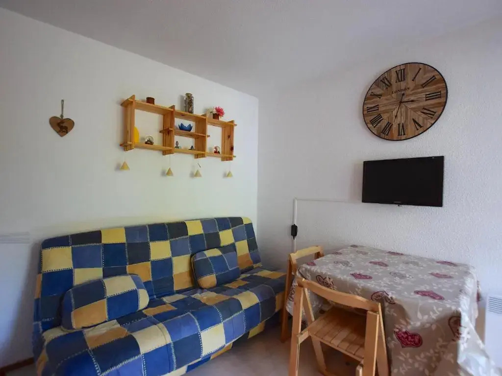 Studio Bernex, 2 pièces, 4 personnes - FR-1-498-76