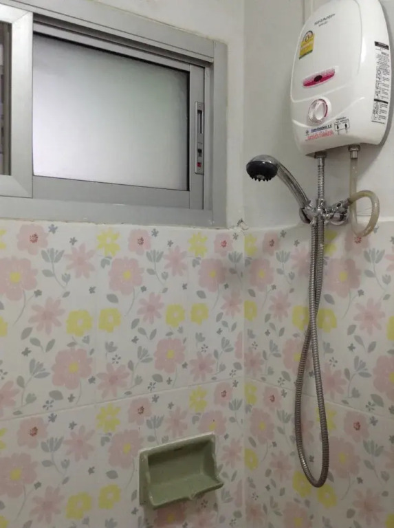 Pin Guest House