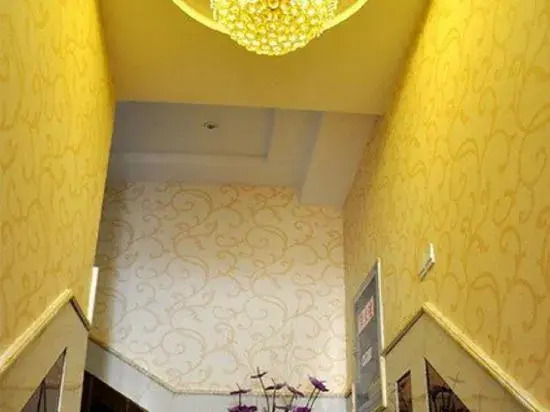 Caifu Express Hotel