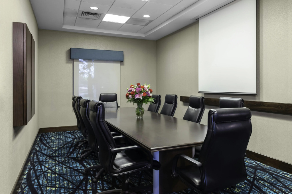Homewood Suites by Hilton Phoenix Airport South
