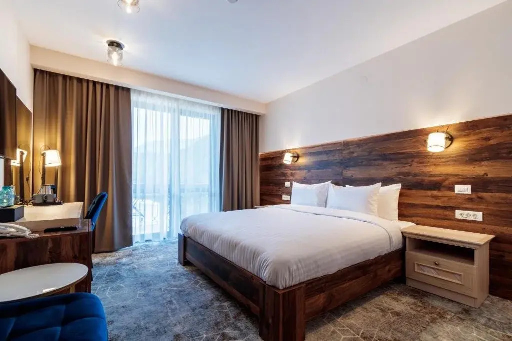 RIVER Hotel & SPA