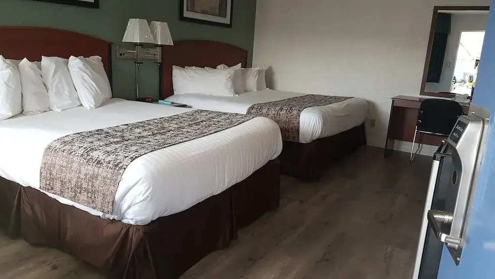 Phoenix Motel