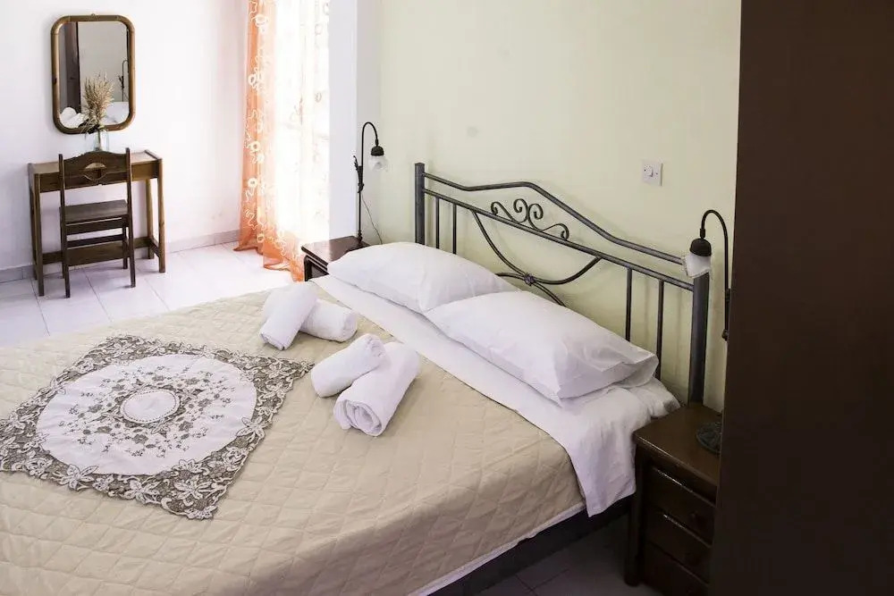 Stellas Guest House