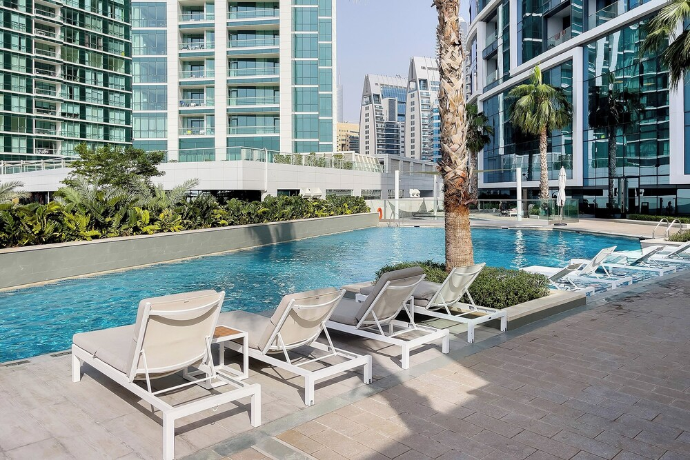 Famous Address Beach Resort JBR 1BR