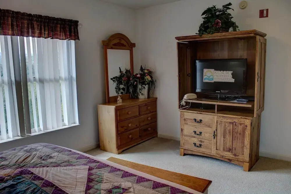 Whispering Pines 452