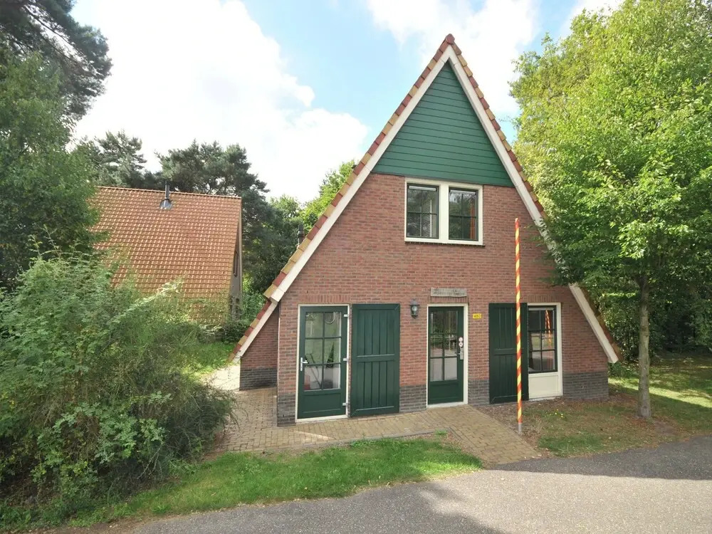 Cosy Holiday Home With Dishwasher, Close to a Golf Course