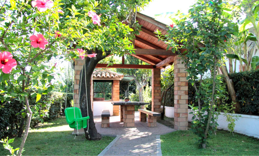 HibiscusUno Tropea Residence