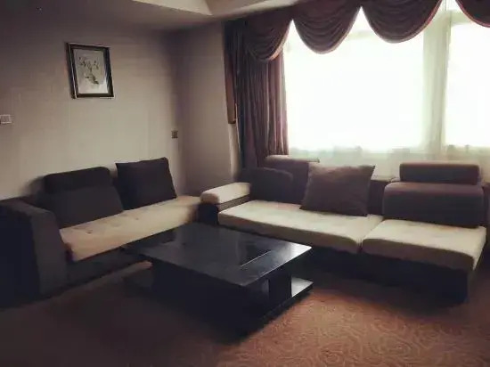 Zhengzhou Grete Hotel (Zhongzhou Avenue CBD Convention and Exhibition Center)