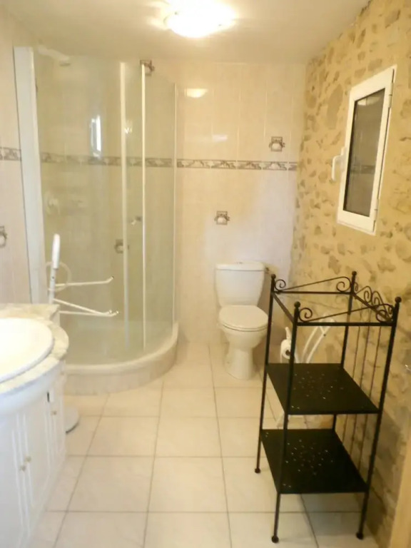 Villa With 3 Bedrooms in La Tour-d'aigues, With Private Pool, Furnished Garden and Wifi