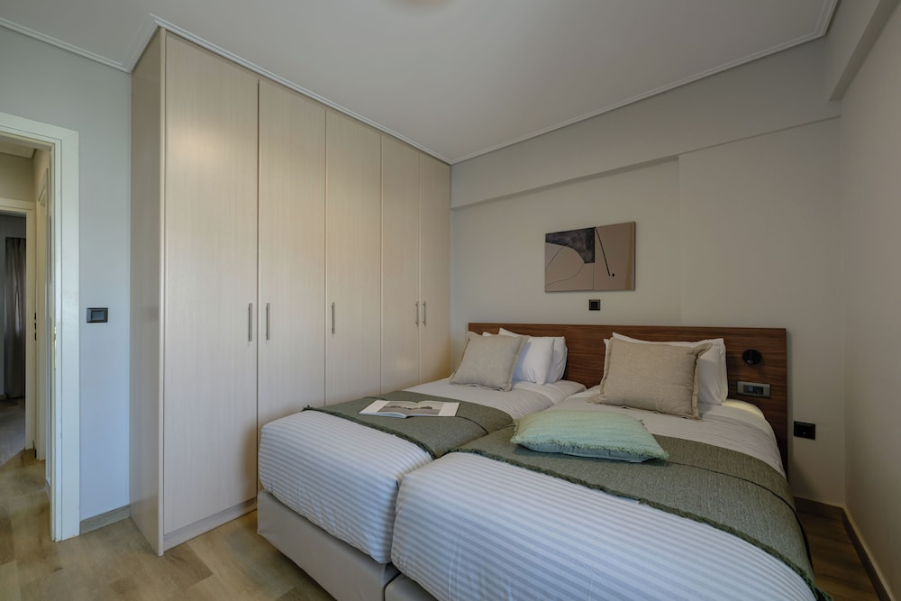 Elise Apartment Airport  by Airstay