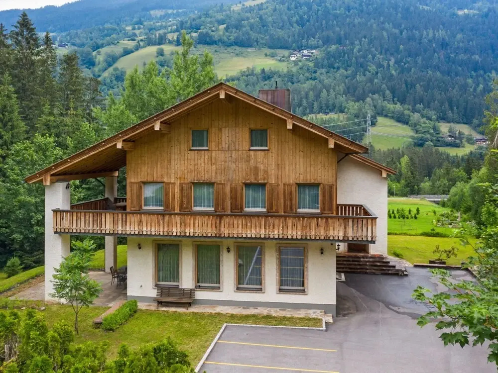 Wooden Holiday Home with Terrace in Rangersdorf