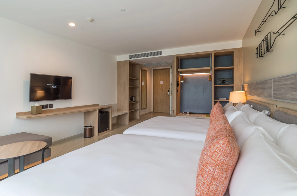 Отель Centara Ao Nang Beach Resort and Spa Krabi