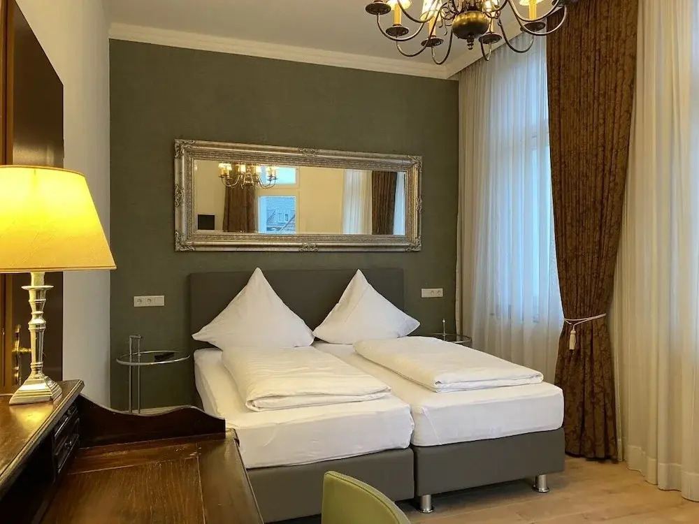 Hotel Burgund