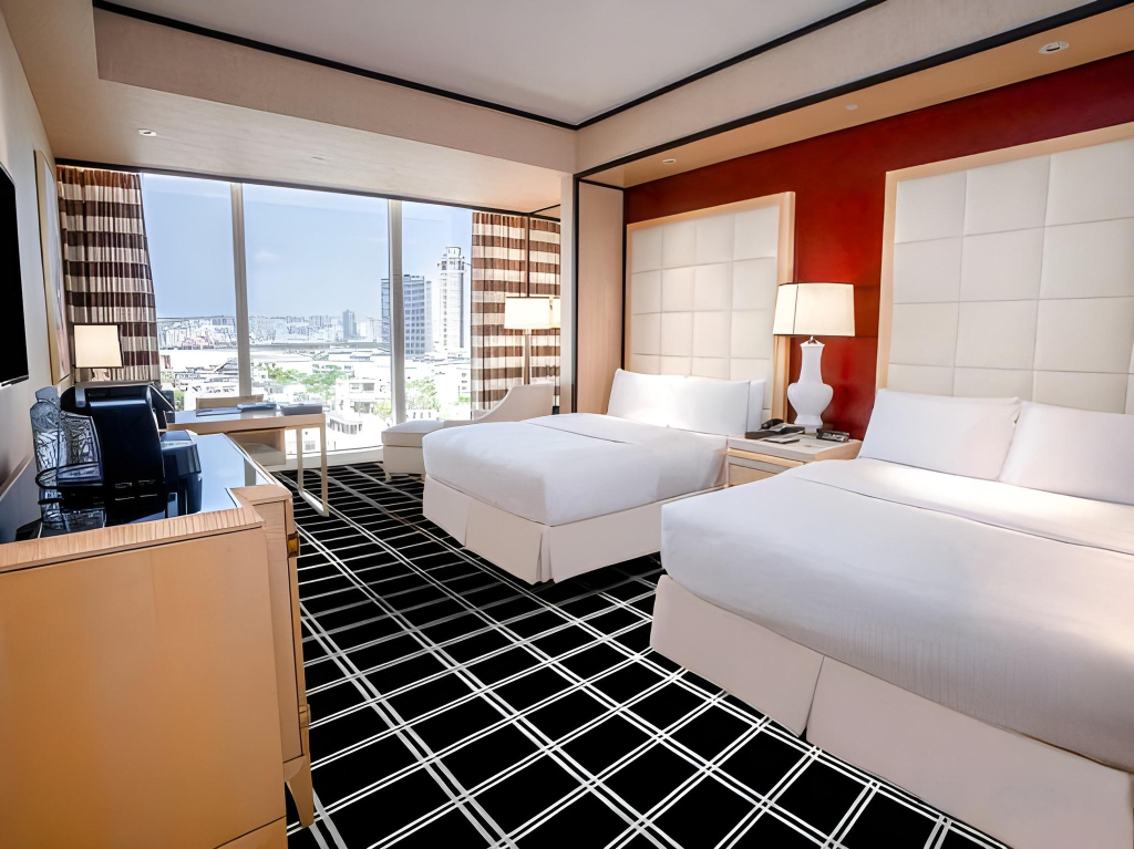 THE LIN Hotel